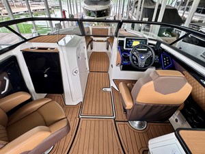 024 Yamaha 252SD NLNL 56 