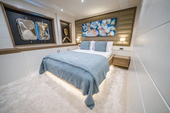 39,1 M CUSTOM BUILD MOTOR YACHT 18 Deep Water 27