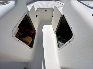 2001 Sea Hunt Escape 200 32 