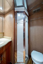 EAGLE'S NEST 36 _forward_head_1