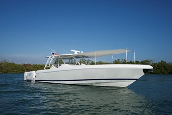 AUDACIOUS 9 Sunshade - AUDACIOUS 47’ (14.33m) Intrepid, 475 Panacea, 2016