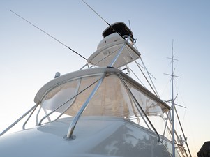 VENTURA 72 Upper Deckhouse  