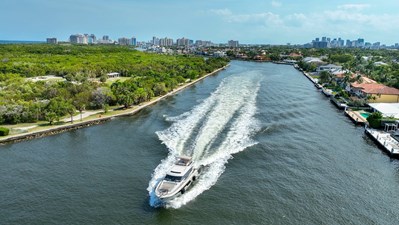 2019 Prestige 590S 4 