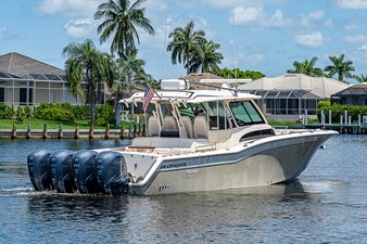 NO NAME 68 45_grady_white_profiles_10