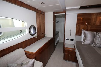 RIVIERA 2020 36 37_2020 60ft Riviera 6000 Sport Yacht