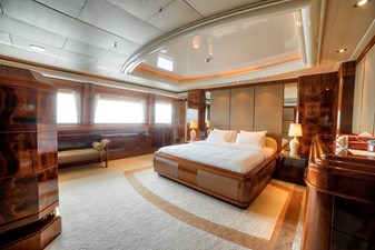 ASEAN LADY 21 VIP Suite 1