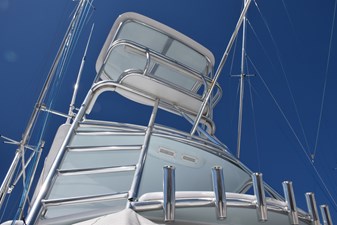 CAZADORA 49 Newer Tower with Hardtops and Bench Seat