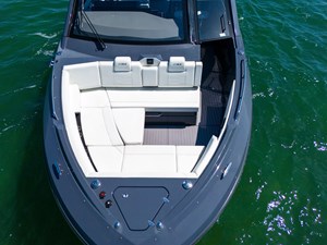 Cruisers Yachts 42 GLS OB 15 42' Yacht Cruisers GLS-15