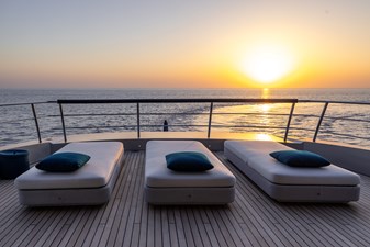 NO STRESS 25 Sundeck