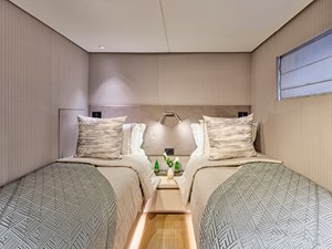 SEAMMETRY 33 