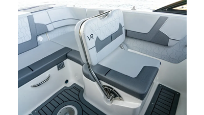 BAYLINER VR5 BR 14 BAYLINER VR5
