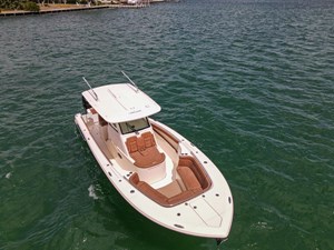 2022 Scout 330 LXF 7 