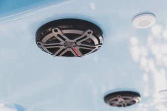 Fountain 38 Center Console 22 731A4171