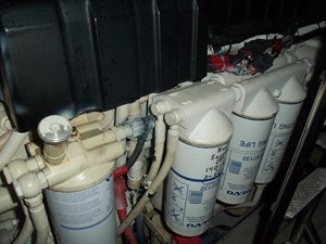 YOUNG GIRL 38 Port Engine Filters