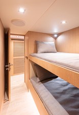 GENESIS 23 Crew Bunks
