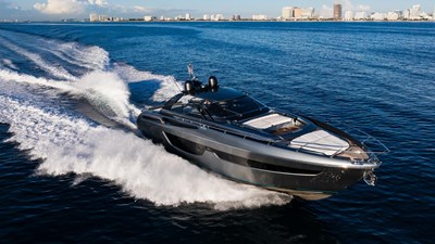 2021 Riva 76' Bahamas 192 