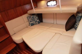 2011 Tiara Yachts 4300 Open 8 11