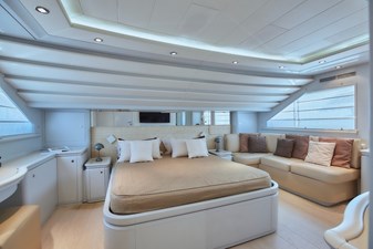 CAMARIK 23 ferretti112-026