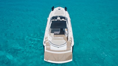 SUNSEEKER PORTOFINO 46 5 Sunseeker Portofino 46