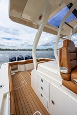 2016 42' Scout 420 LXF 21 