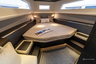 2022 Windy SR44 SX 9 8524776_20230113080021563_1_LARGE (Medium)