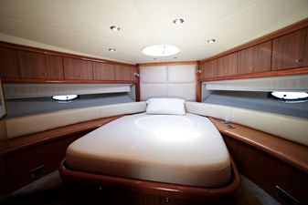 SUNSEEKER PORTOFINO 46 25 Sunseeker Portofino 46