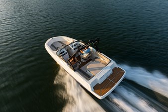 Bayliner VR4 10 