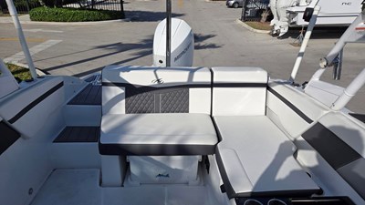 2023 Monterey M225 5 