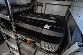 - 90 91_2019 57ft Sunseeker Predator