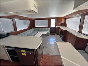 58 HATTERAS 1990 SPORTFISH 38 