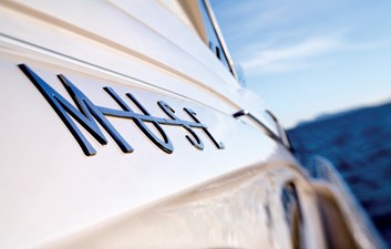 74 Muse (Demo Boat) 8 Rodman Muse 74 Exterior