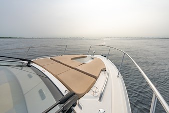 WATERVIEWS 18 Sunpad on Bow