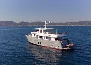 85' SEMI DISPLACEMENT TRAWLER 2 Mural 85 03
