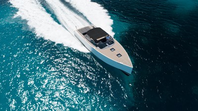 VANDUTCH 40 5 40_VAN_DUTCH_HIGH_RES-27