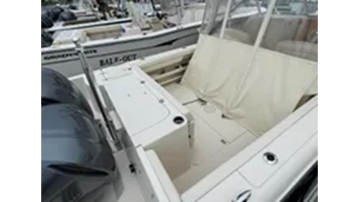 2018 Grady-White Freedom 285 6 