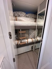 Princess X80 (X80034) 45 PS crew cabin bunk