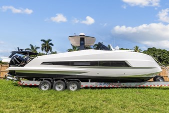 -  4 5_2023 37ft Astondoa 377 Coupe Outboard