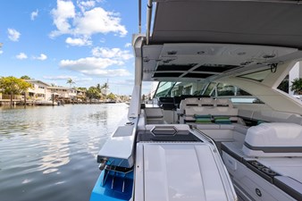 - 15 16_2023 43ft Formula 430 SSC