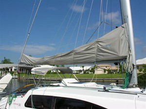 36' 2005 Corsair 