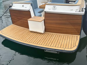 Introducing the Duchy 27  40 Transom Door Open