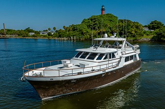 JUST DIVINE 48 tully_craft_just_diving_aerials_9