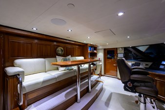 SARABETH 39 Pilothouse
