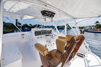 Farther & Sun 62 Flybridge Helm