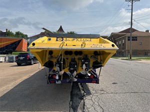 47' Fountain 1999 Lightning 4 