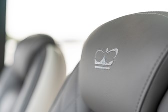 Princess S72 (S72515) 82 Helm seats