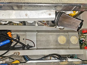 - 29 30_ 2001 38ft Mediterranean Convertible FRIDAYS 4 REEL 