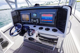 2014 Nor-Tech 390 Sport Cuddy 16 