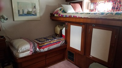 His and Hers 29 30__1988 53ft Defever 53 POC HIS AND HERS