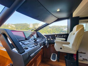 Sunseeker 86 Yacht 26 