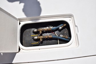 RAMPAGE 64 Fuel shutoff valves and return lines